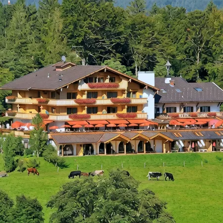 Gröbl-Alm Hotels in Mittenwald