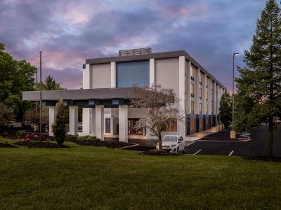 Spark by Hilton Syracuse Carrier Circle