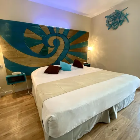 Logis Hôtel les Grenadines
