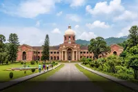 Hotel O Dehradun Railway Station Formerly Vista Express Homestay - 2-Star