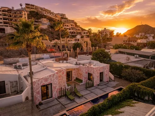 Mi Villa Cabo - 4 bedroom amazing location in downtown Cabo San Lucas - Homestays