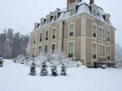 Château des Essards Avec Piscine et Jacuzzi