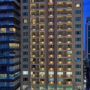 Hotel Royal Kuala Lumpur Отели рядом с достопримечательностью «Торговый центр Starhill Gallery»