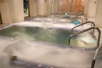 Resort One Hotel - Spa