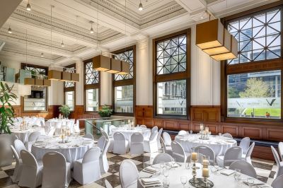 レストラン クオリティ ホテル バットマンズ ヒル オン コリンズ メルボルンの写真