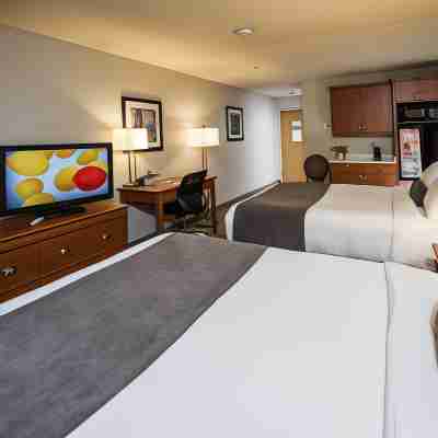 Best Western Plus Moncton Rooms