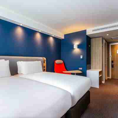 Holiday Inn Express Marne la Vallee Val D Europe, an IHG Hotel Rooms
