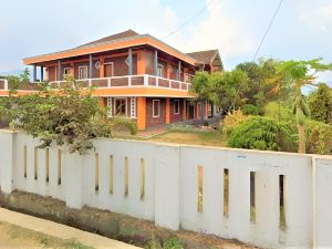 Villa Orange Lembang Pengkolan