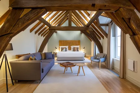 Hotel de Cavoye Отели в г. Море-Луан-Э-Орван