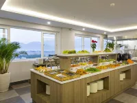 Maple Leaf Hotel & Apartment - breakfast