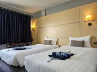 โรงแรมมนตรีภูเก็ต