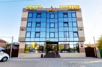 Hotel Marton Stachki
