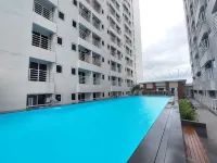 Homey and Warm Studio Apartment at Mansyur Residence Hotel a Medan Baru