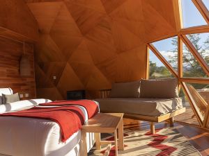 Pristine El Calafate Luxury Camp