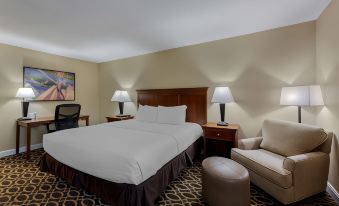 Best Western Plus Wooster Hotel  Conference Center