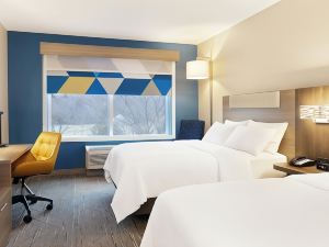 Holiday Inn Express & Suites Ripley