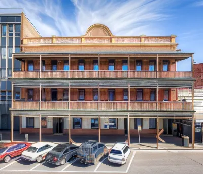 Quality Inn the George Hotel Ballarat Hotele w: Ballarat Central