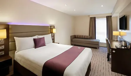 Premier Inn London Croydon South (A212)