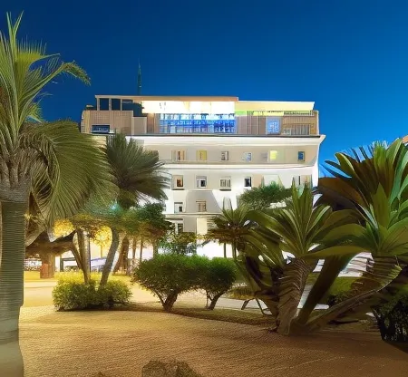 Hotel Esplanade