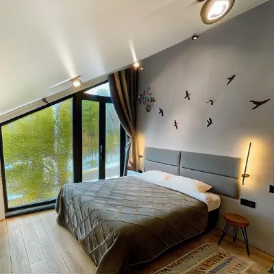 Geometrika Lounge Hotel