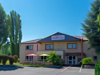 Fasthôtel Périgueux - Un Hôtel FH Confort Hotels in Annesse-et-Beaulieu