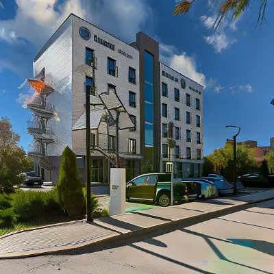 Hotel Rakurs Hotels in der Nähe von Ul'yanovskaya Ekspeditsiya Povolzhskogo Filiala Gosudarstvennoy Inventarizatsii Lesov