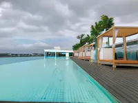Sunset Seaview Vacation Condos @ Infinity Avenue - Rooftop Pools