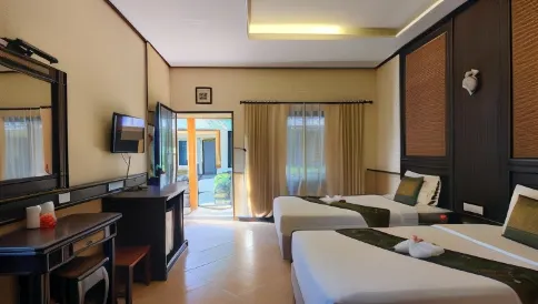Penny's Resort