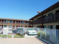 E-Z 8 Motel Newark Hotel di Fremont