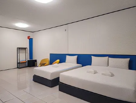 RYB Hostel Phuket