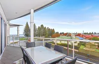 Gallery Resort Style Penthouse No 13