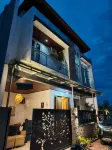 Aline Villa Hotel a 