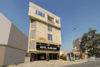 Hotel Bijwasan Near Yashobhomi