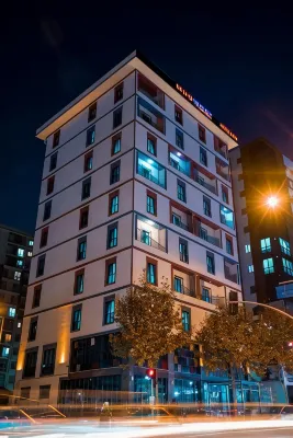 Mugwort Hotel & Spa Hôtels à : 