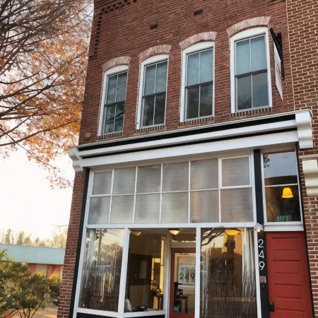 Suites at 249