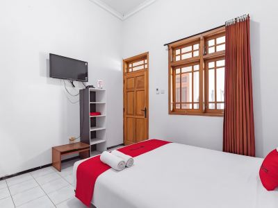 Ciliwung Family Residence