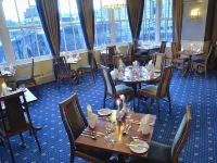 The Riverside - breakfast