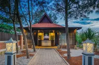 Sekuro VIllage Beach Resort Hotels near Javara Meubel Minimalis