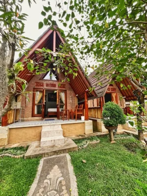 d'karang Eco Lodge  Hotel dekat PASAR SENGGOL DESA PAKRAMAN NONGAN