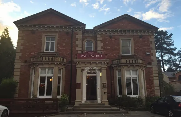 帕克伍德酒店