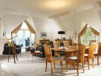 Garryvoe Hotel Hotels in Midleton