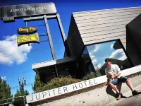 Jupiter Hotel Hotels near Riverplace