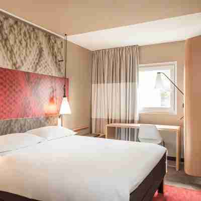 Ibis Gonesse le Bourget Rooms