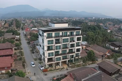 Vang Vieng Topview Hotel Hotels near Tham Chang Long-tail Boat