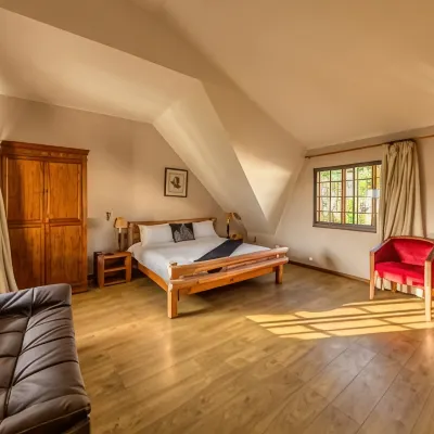 Winelands Villa Guesthouse and Cottages Hotels near Helderberg Centre