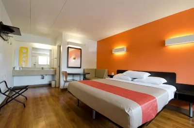 Motel 6 Gaithersburg, DC - Washington Hotels near Bowl America Gaithersburg