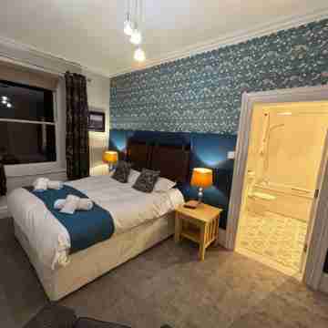 Annandale Arms Hotel Rooms