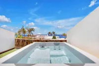 Apartamentos Garden & Sea Boutique Lodging by LIVVO - Hot Tub