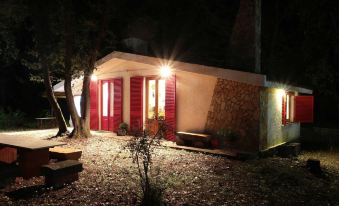 Chalet in the Woods Nestled in the Oak Forest in Monterosso Etneo