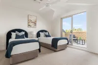 Urban Rest Bondi Beach Hotels near Bondi Beach